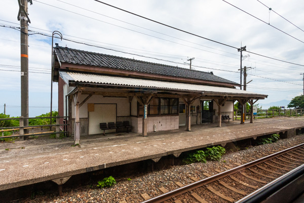 直江津駅